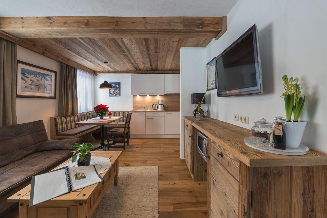 Doff-Sotta Appartements Sankt Anton am Arlberg Bagian luar foto